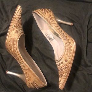 Flatter Me Heels!